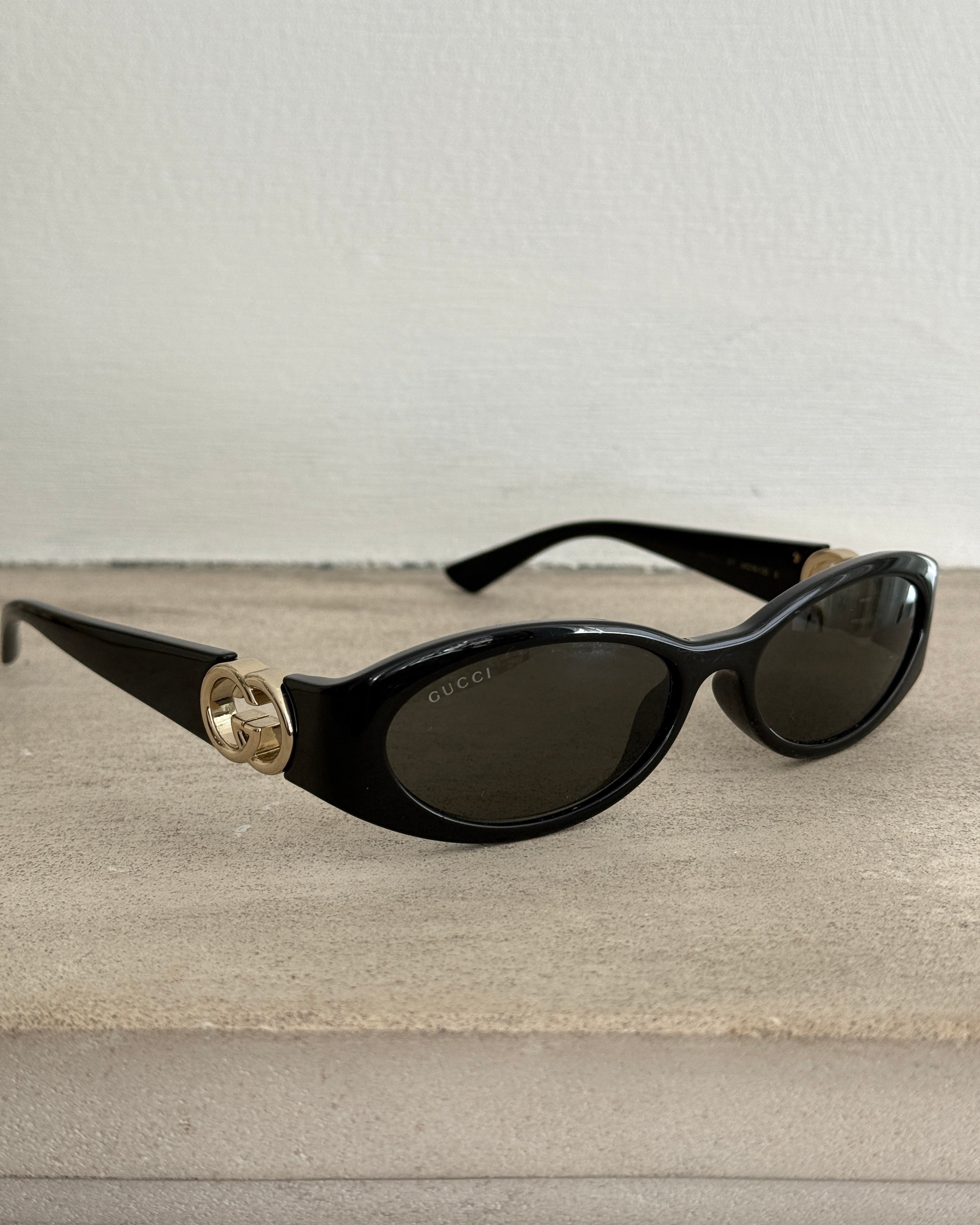 Gucci Oval Sunglasses