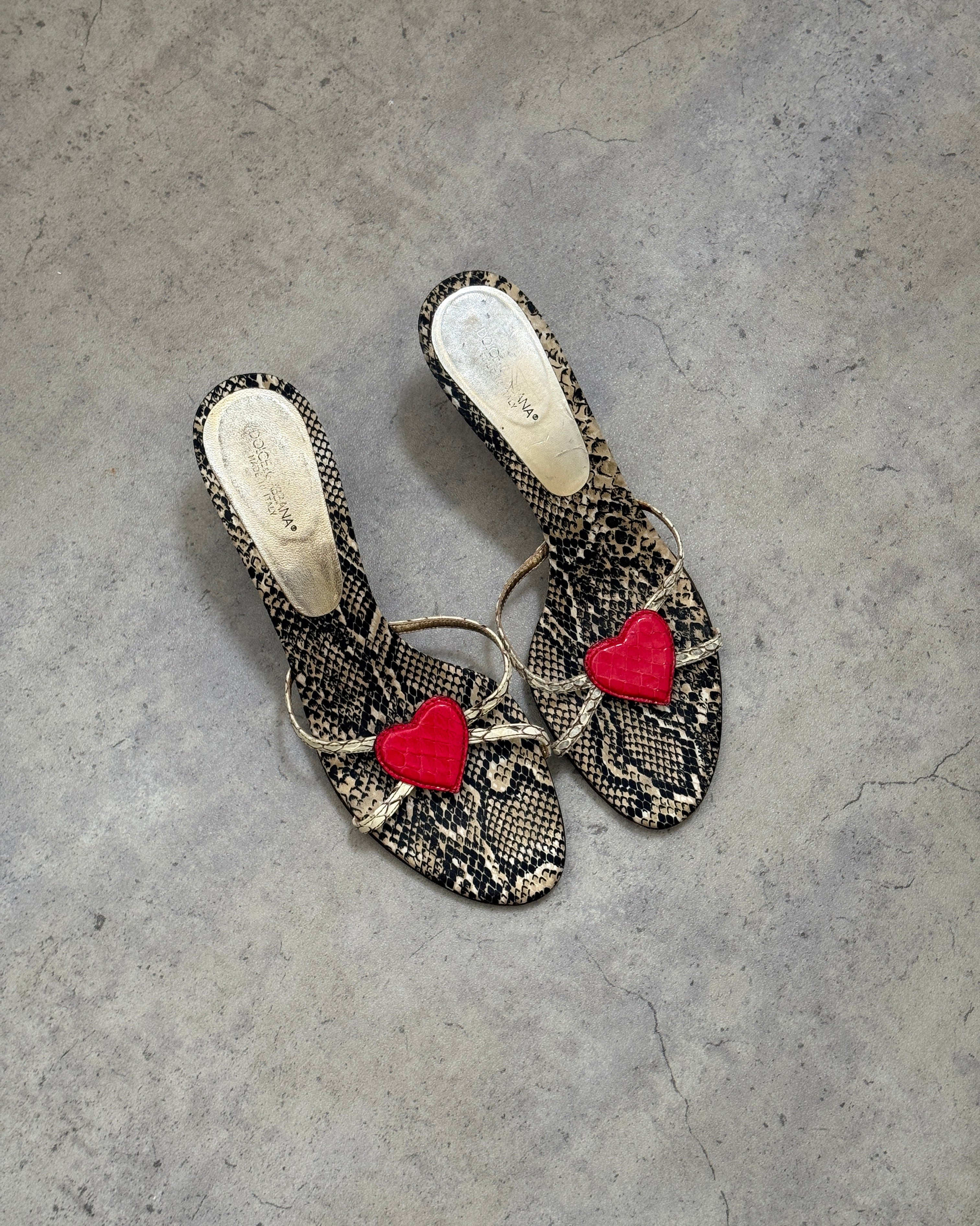 Dolce & Gabbana SS 2005 Heart Mules • EU 38.5