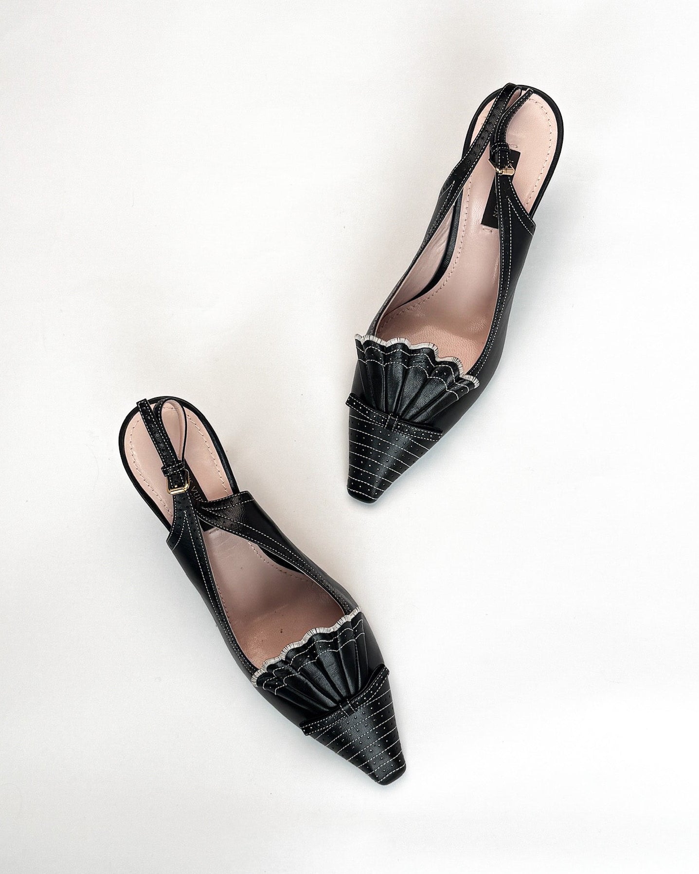 Louis Vuitton Ruffle Slingbacks • EU 37