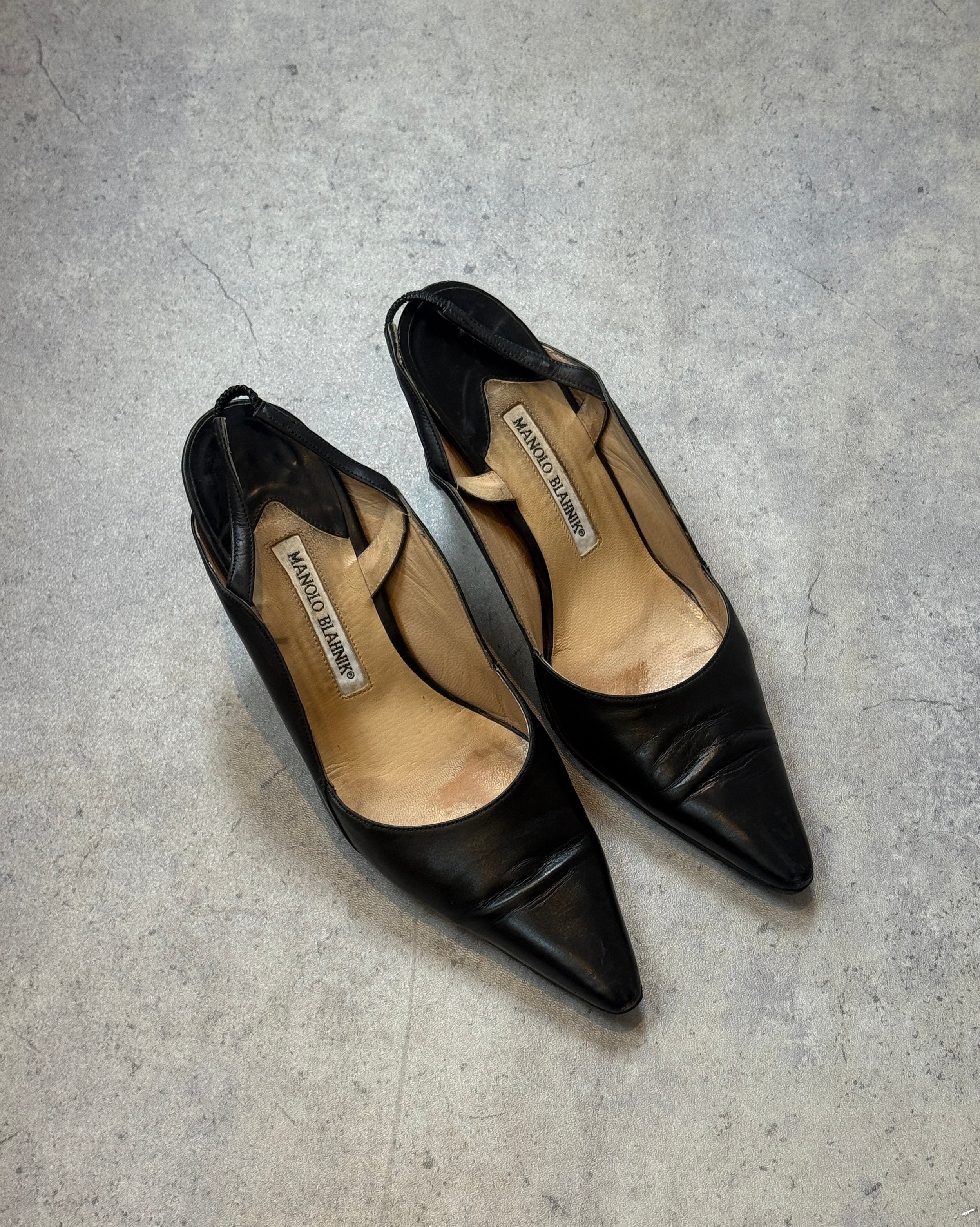 Manolo Blahnik Carolyne Slingback Heels • EU 37