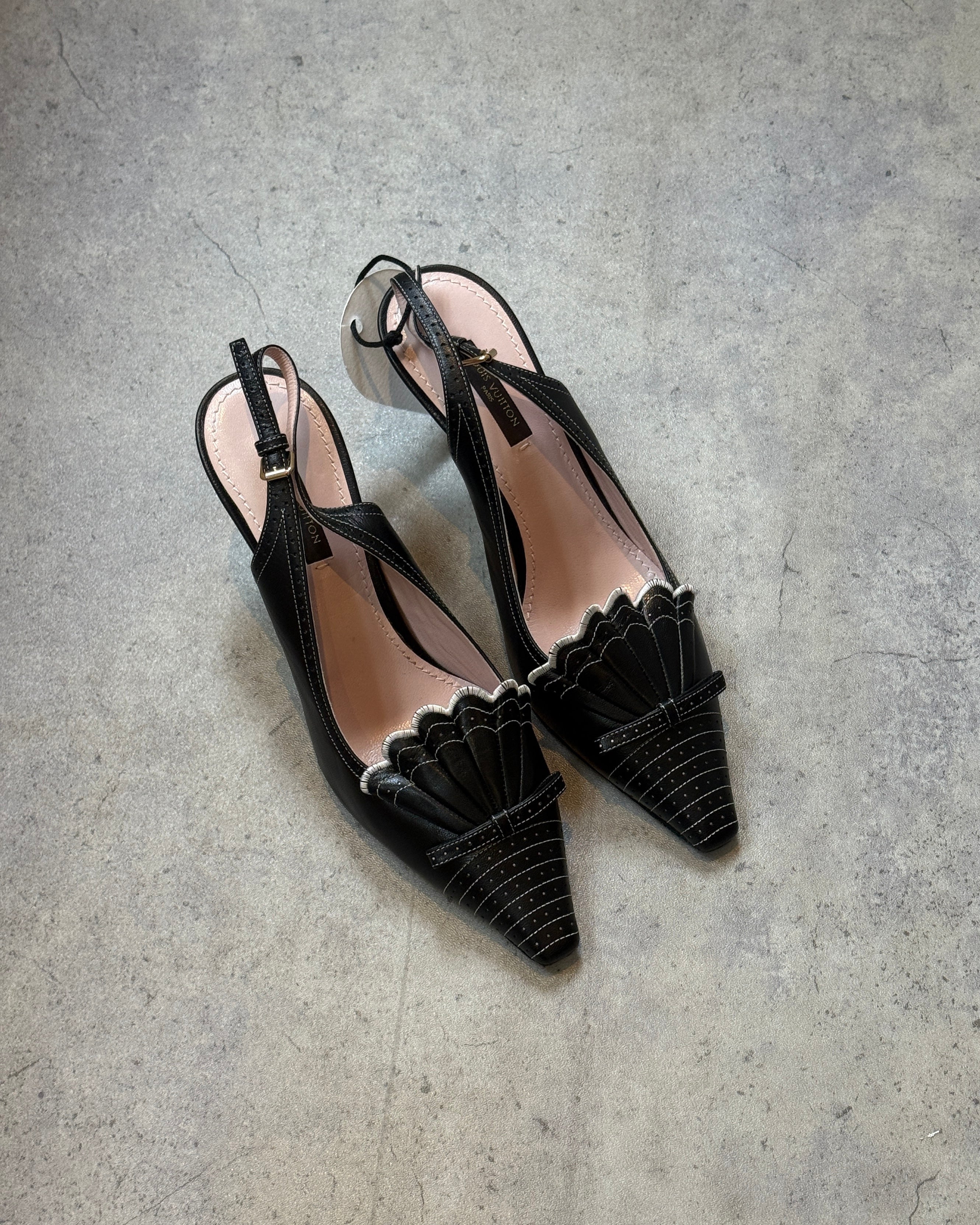 Louis Vuitton Ruffle Slingbacks • EU 37