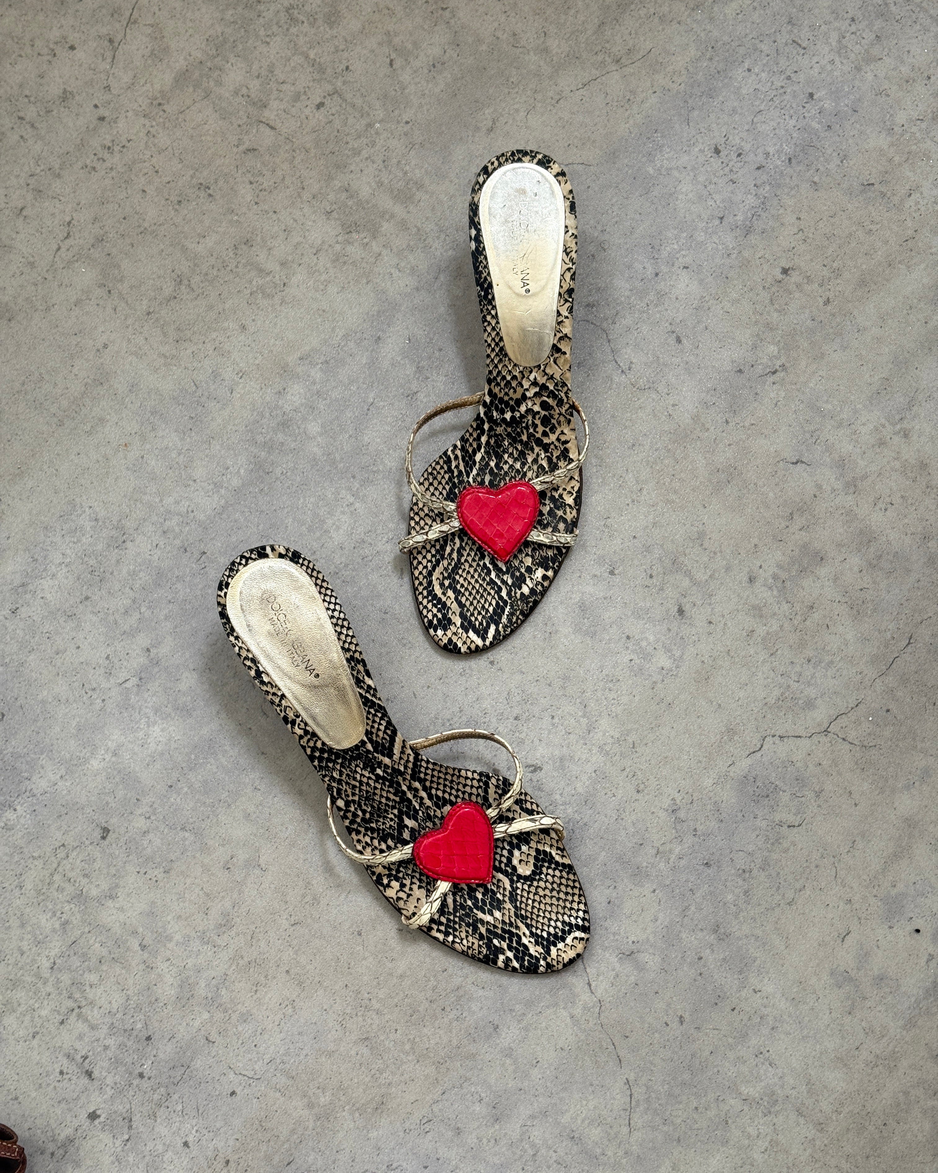 Dolce & Gabbana SS 2005 Heart Mules • EU 38.5