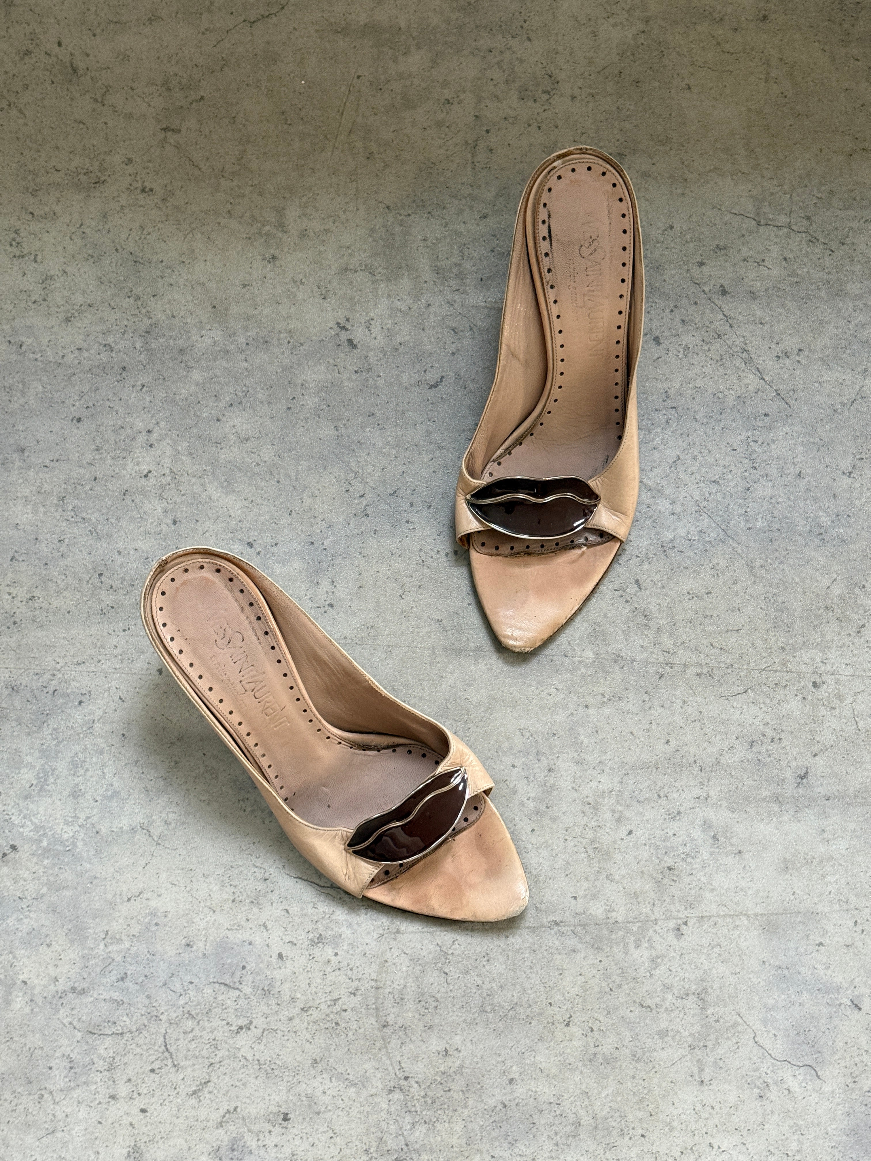 YSL SS 2003 Dali Mules • EU 37
