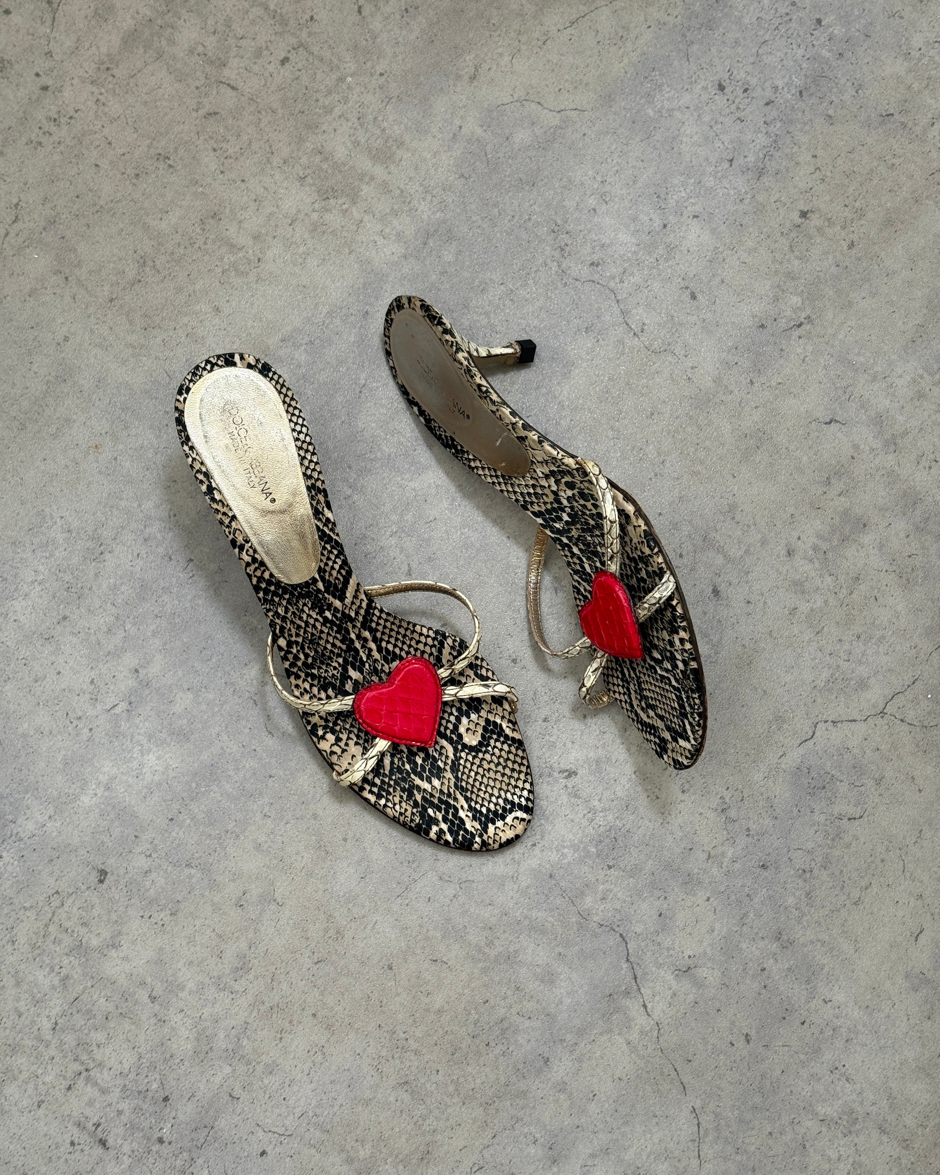 Dolce & Gabbana SS 2005 Heart Mules • EU 38.5