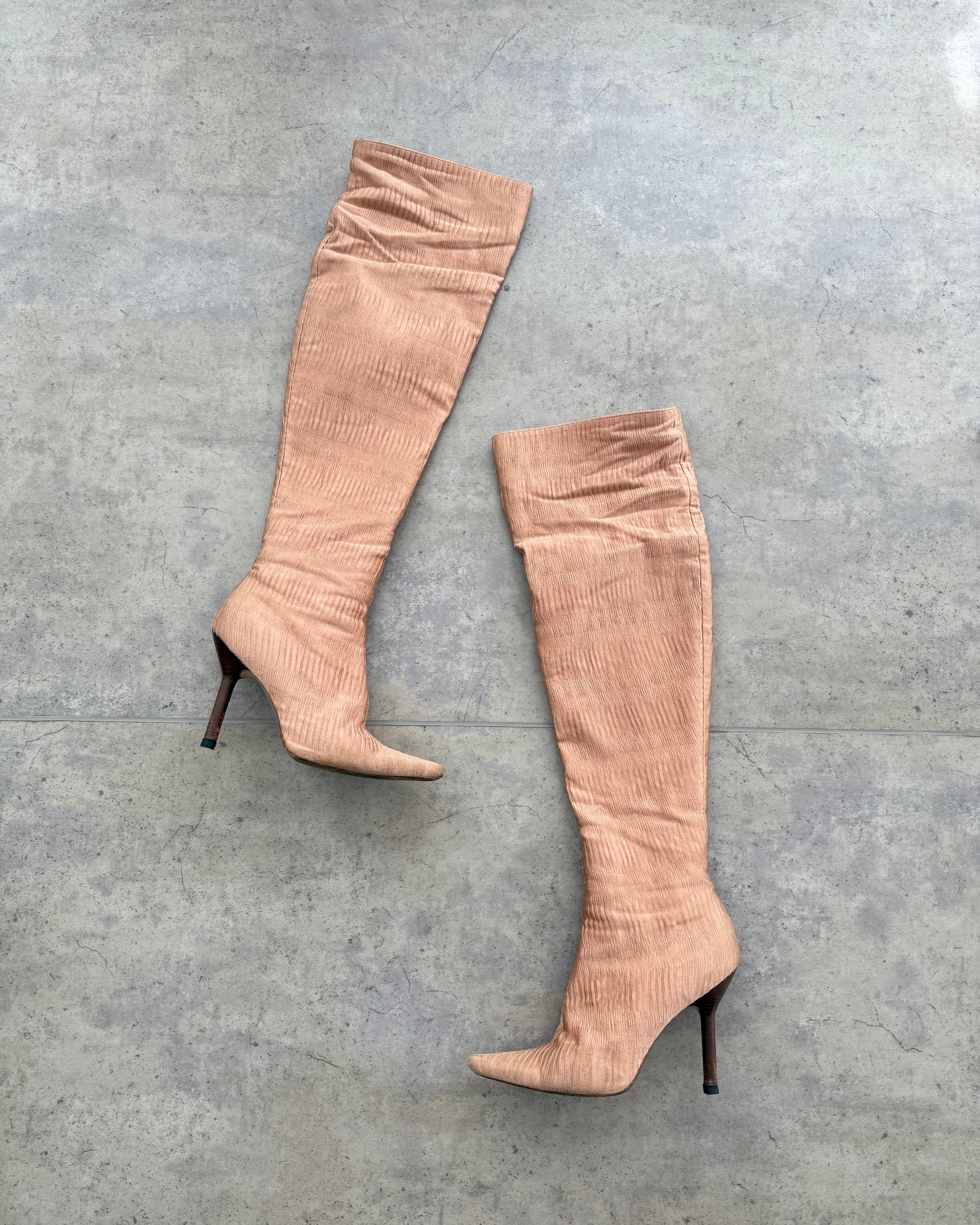 Gucci AW1999 Silk Boots • EU 37.5