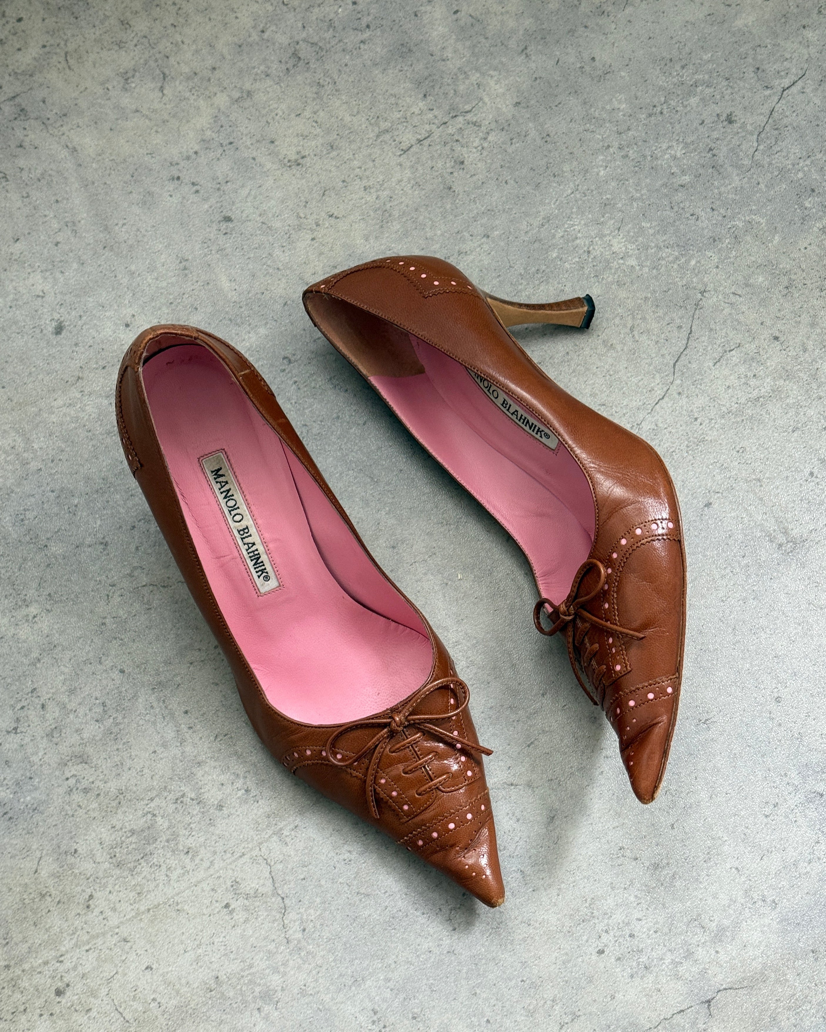 Manolo Blahnik Court Heels • EU 38