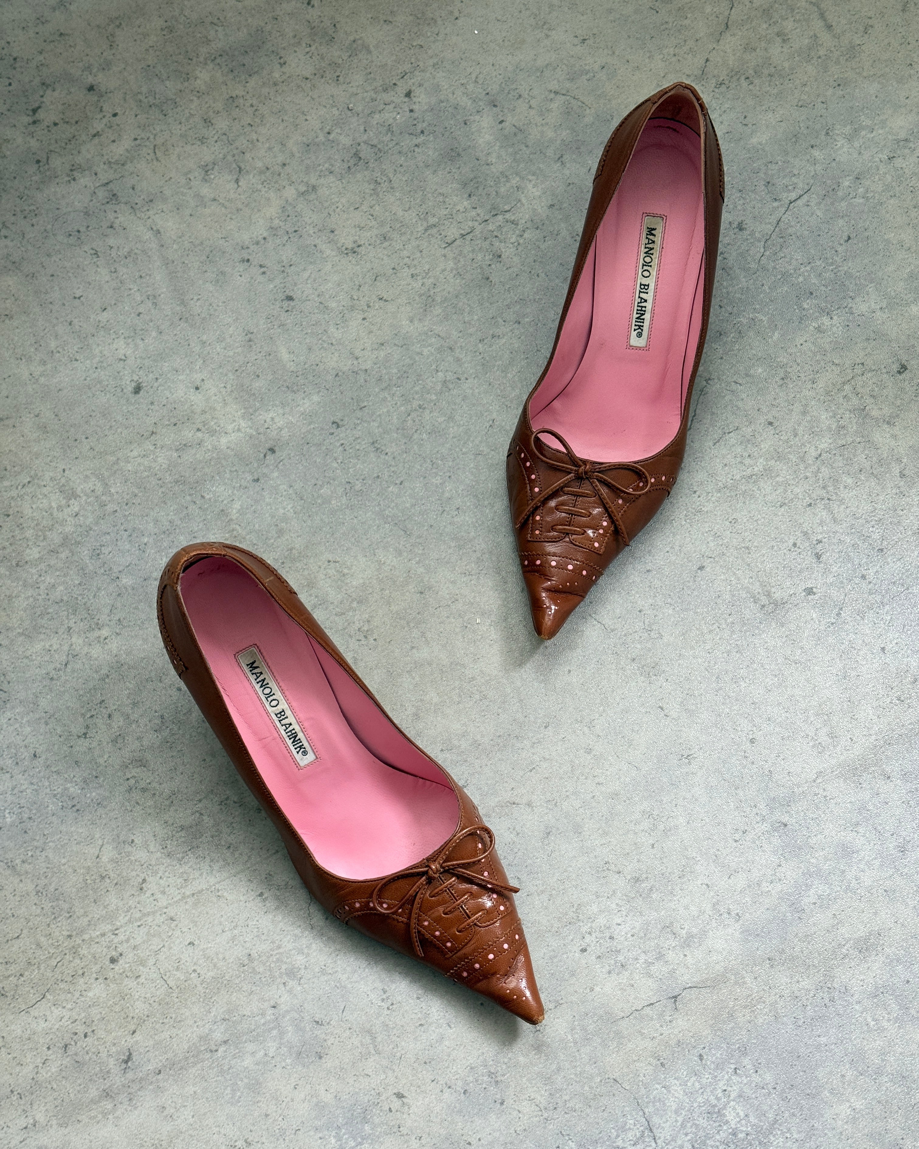 Manolo Blahnik Court Heels • EU 38