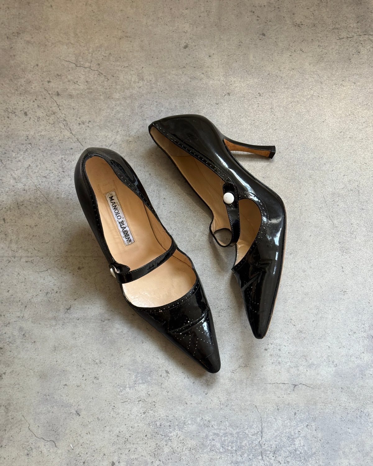 Manolo Blahnik Mary Janes • EU 37.5