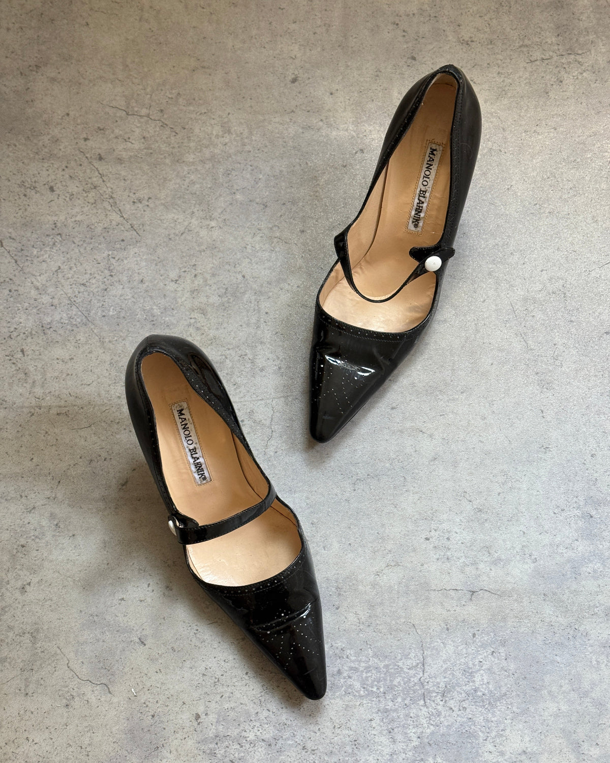 Manolo Blahnik Mary Janes • EU 37.5