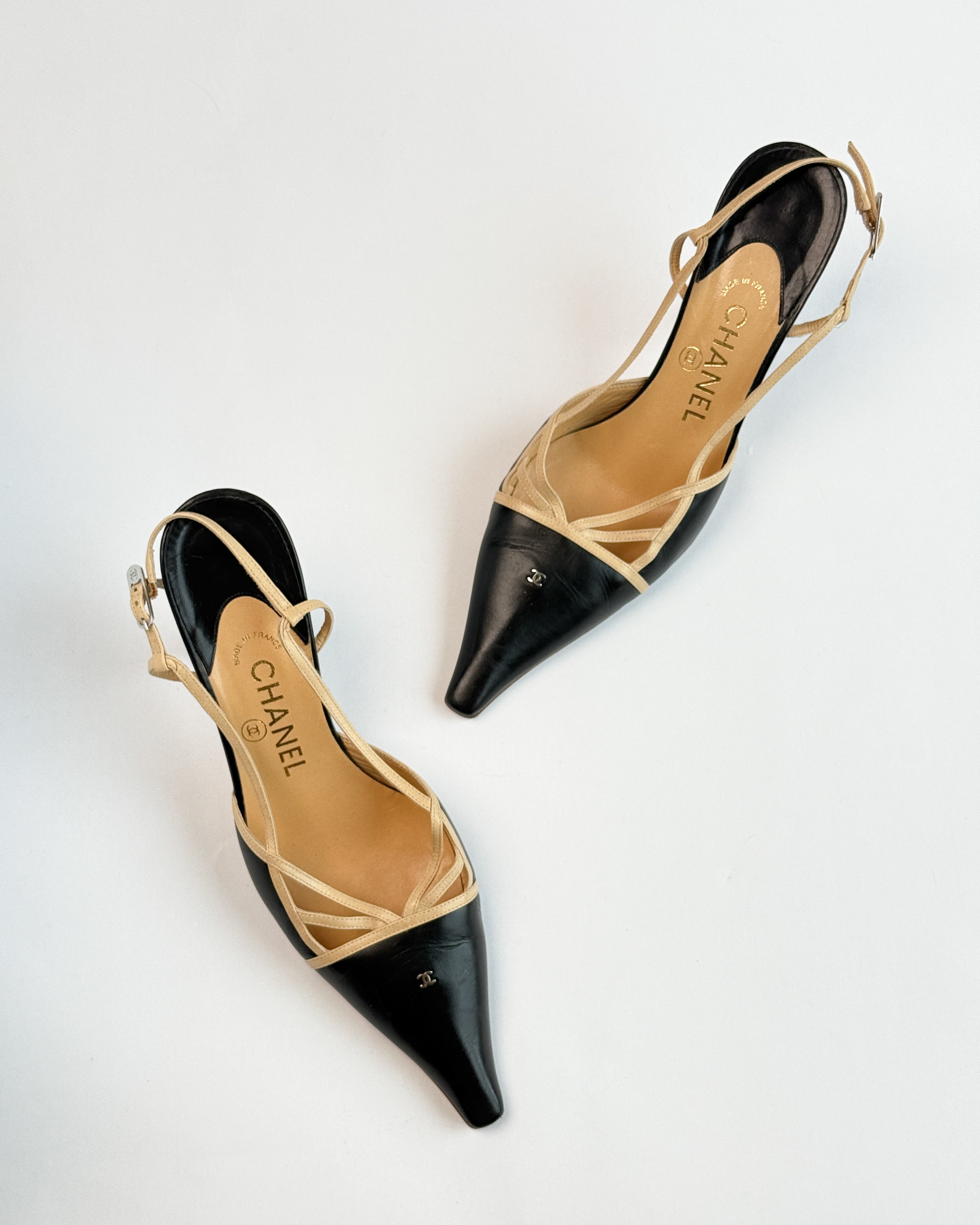 Chanel Two Tone Pointed Toe Slingbacks • EU38.5