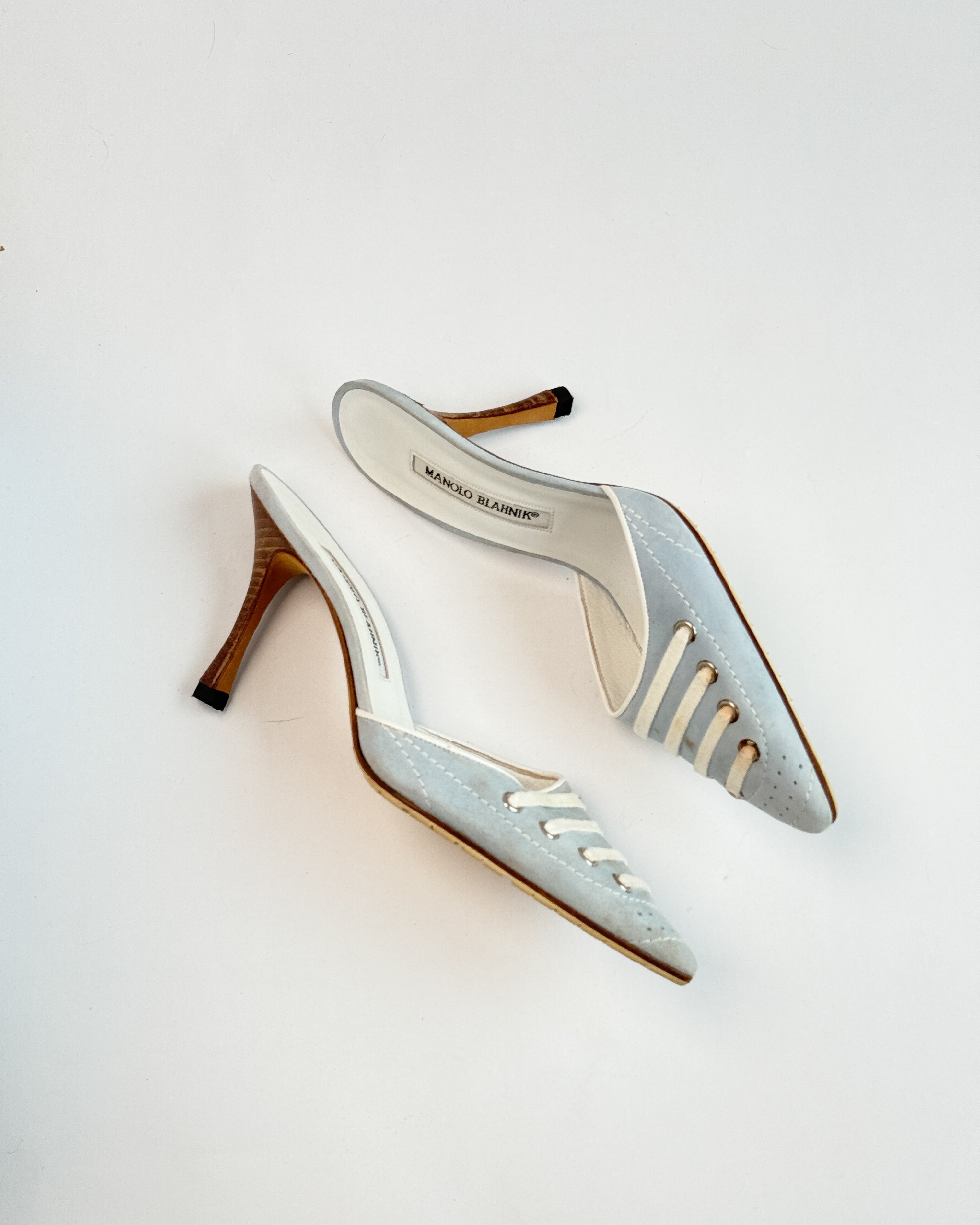 Manolo Blahnik Sneakerlo Mules • EU 39