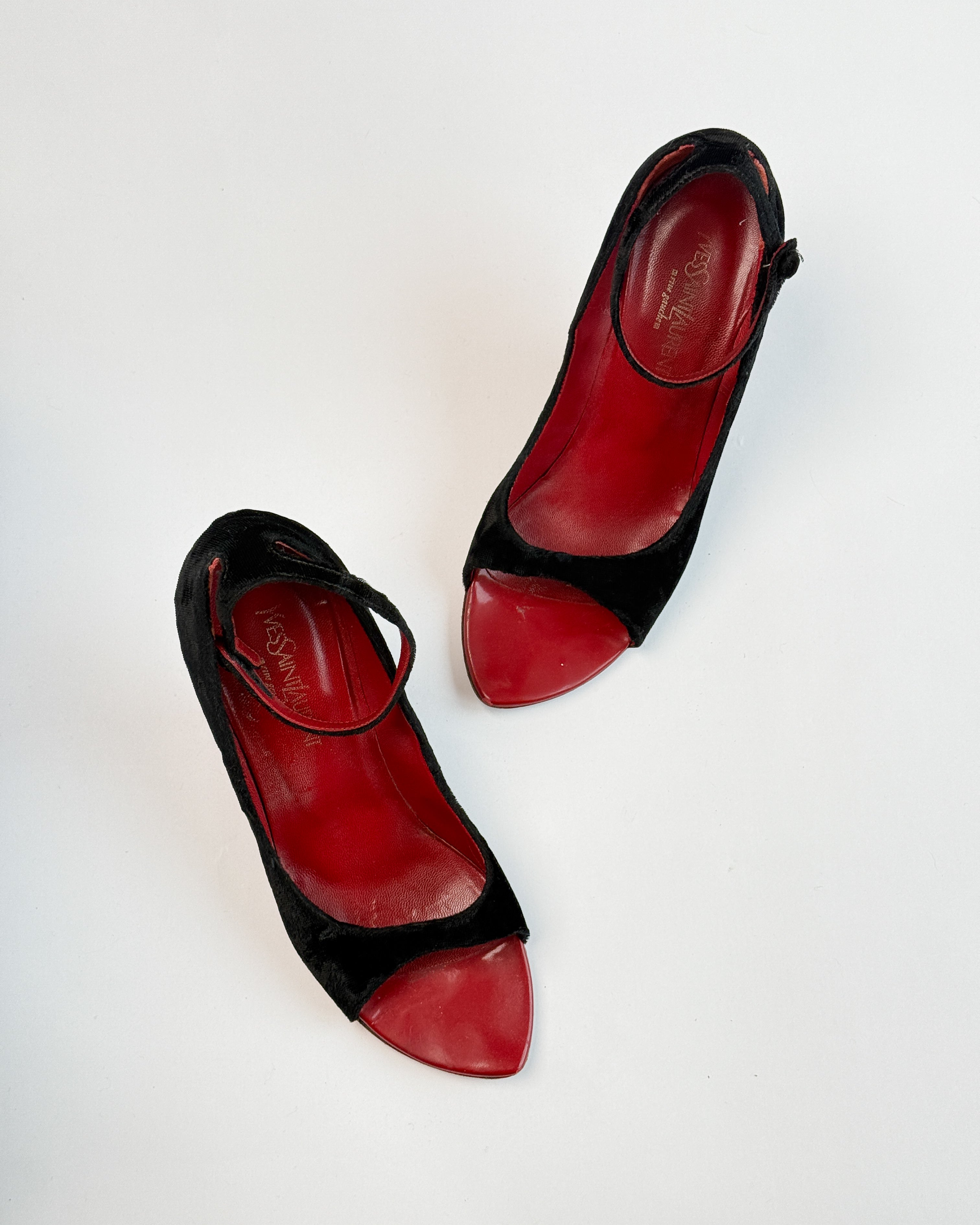 Yves Saint Laurent FW04 Black Suede Wedges • EU 37.5