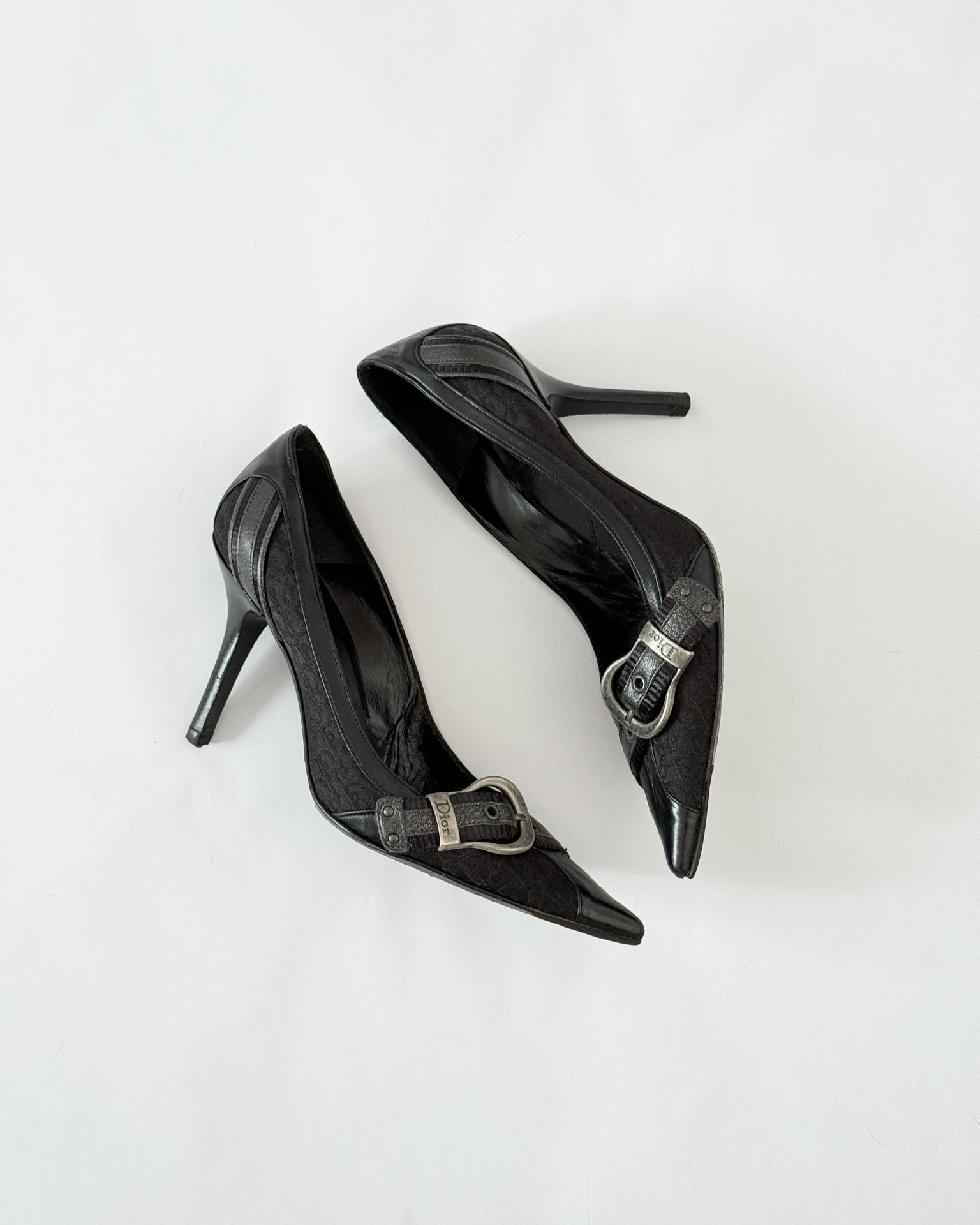 Dior Buckle Court Heels • EU37